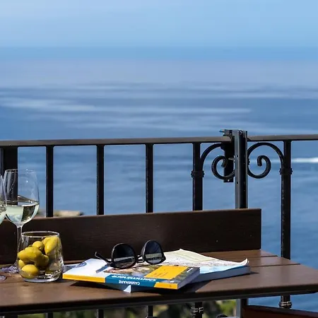 Tiny - Breakfast In - 5 Min From Station Апартаменты *